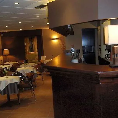 Tourist Boutique Szálloda 3*