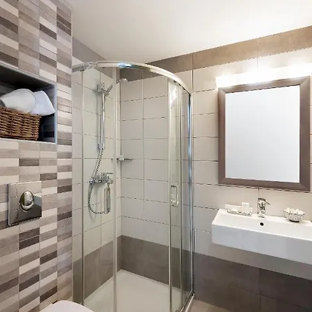 Szálloda Tourist Boutique 3*